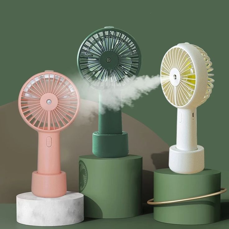 Hand Fan with cooling effect